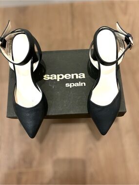 Sapena Spain Black Leather Pointed Toe Slingback Heels EU 36 Made in Spain